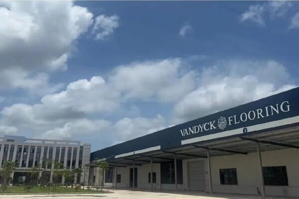 企业访谈｜梵·戴克地板扎根柬埔寨浙江经济特区，见证海外实业发展新速度